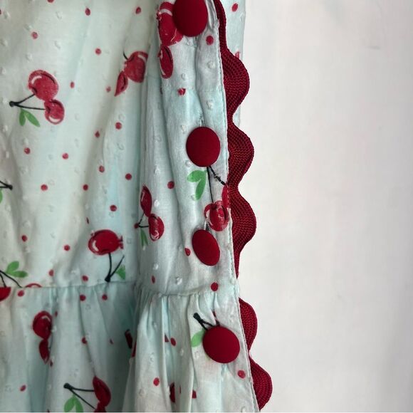 Unique vintage cherry print button down on side beautiful new no tags - Picture 5 of 12